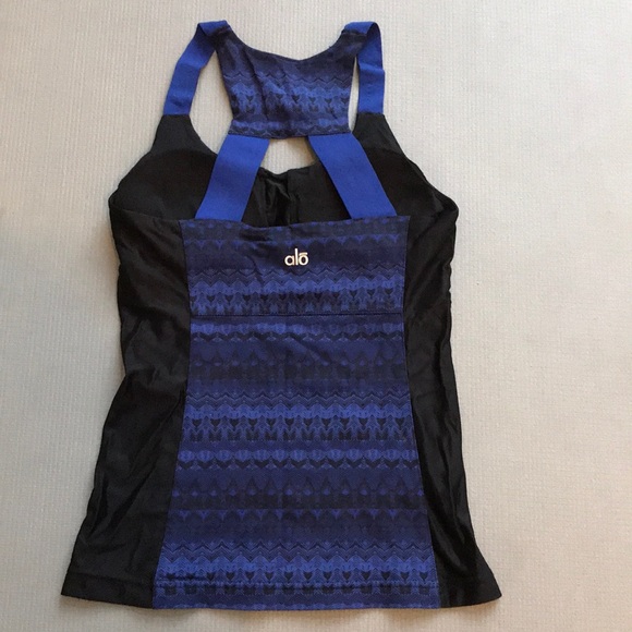 Alo yoga tank xs - Picture 1 of 2